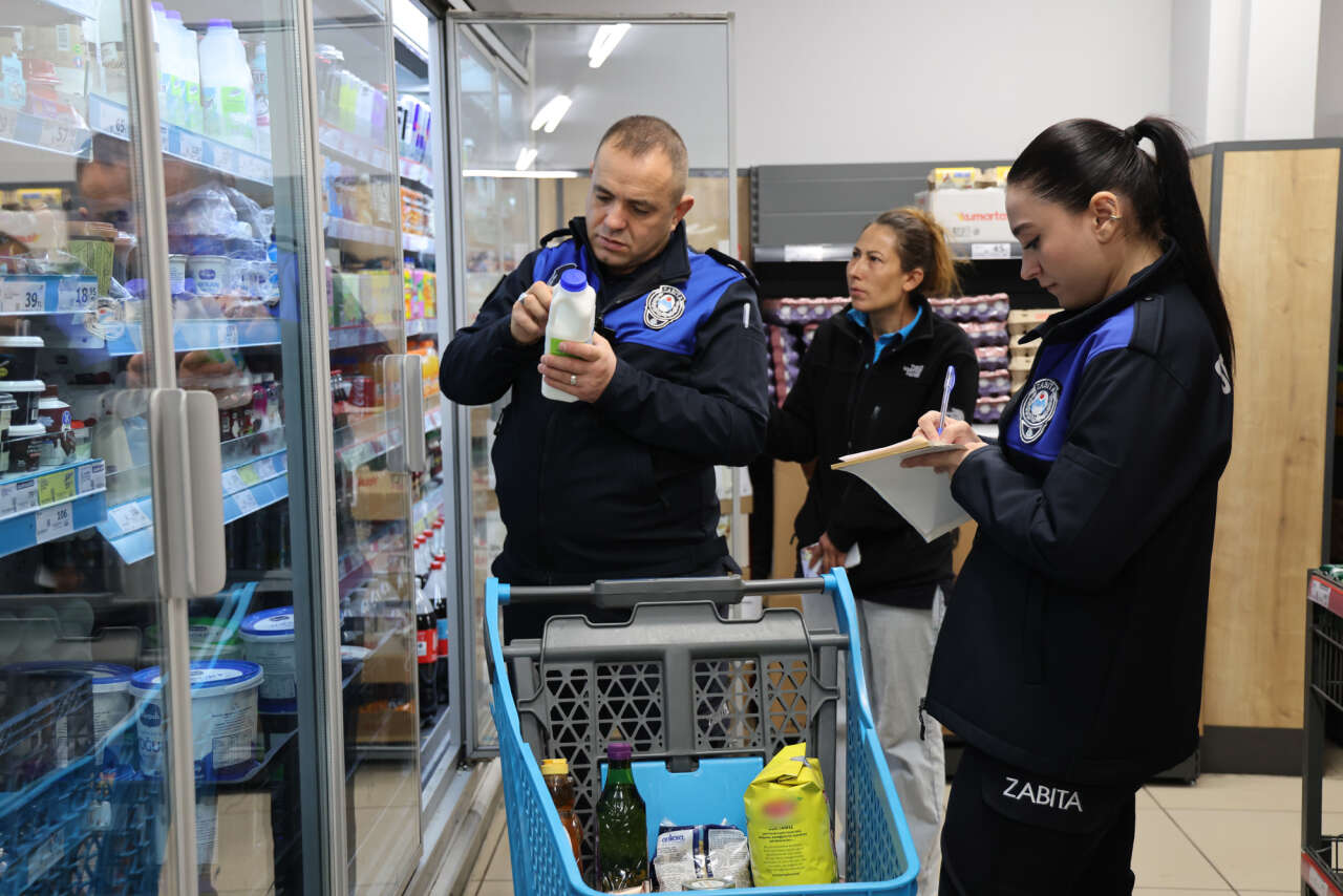 Selçuklu’da marketlere sıkı markaj! Vatandaşın cebi ve sağlığı korunacak 9